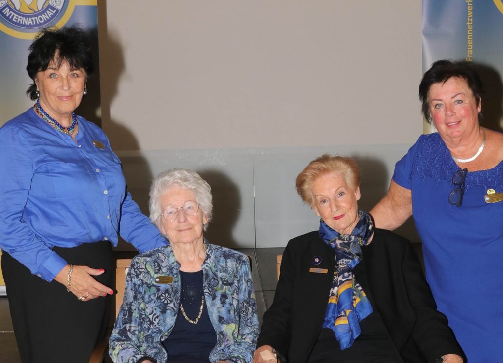 Ilse Andrea Fontanive, Gründungspräsidentin Gerti Guschlbauer, Gründungsmitglied Helga Ehrlich, Karin Frisch