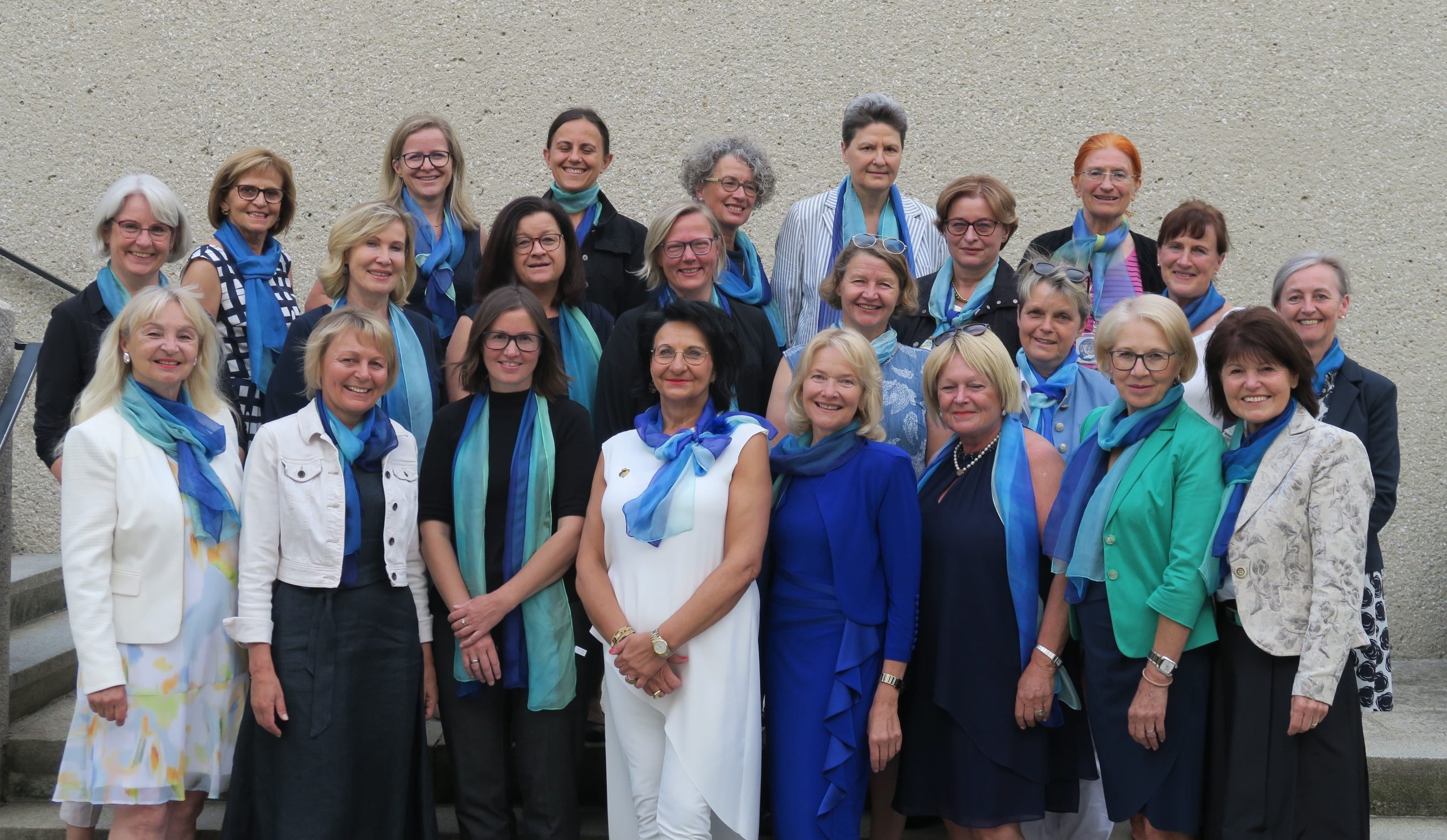 Soros feierten 11 Jahre