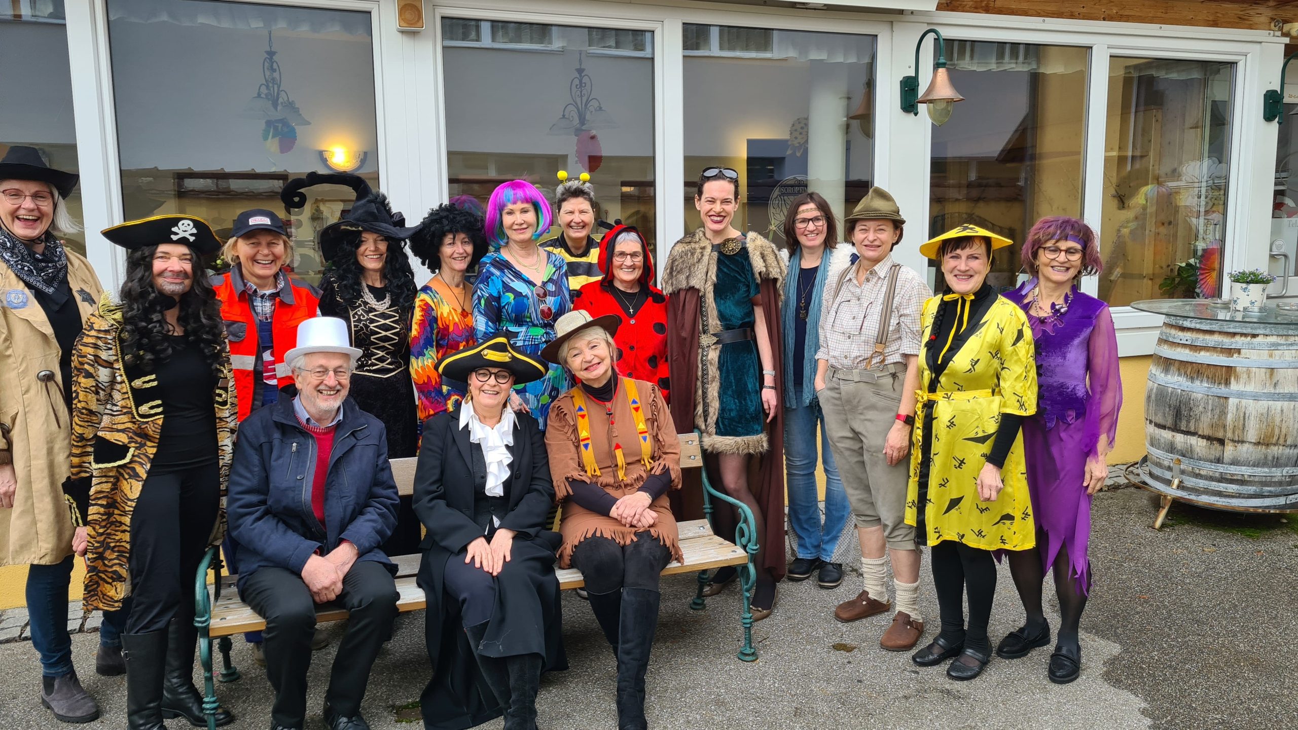 Sektfrühstück am Faschingsdienstag 2023