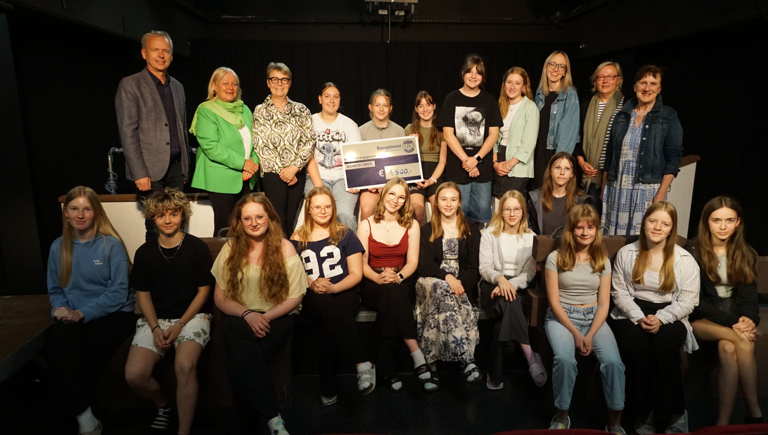 Unterstützung für junge Theaterer aus dem Gymnasium
