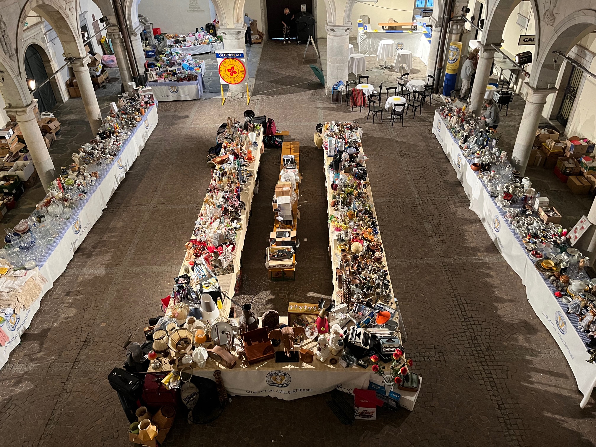 Flohmarkt Schloss Porcia 13./14.9.2024 – nächster Termin: September 2026