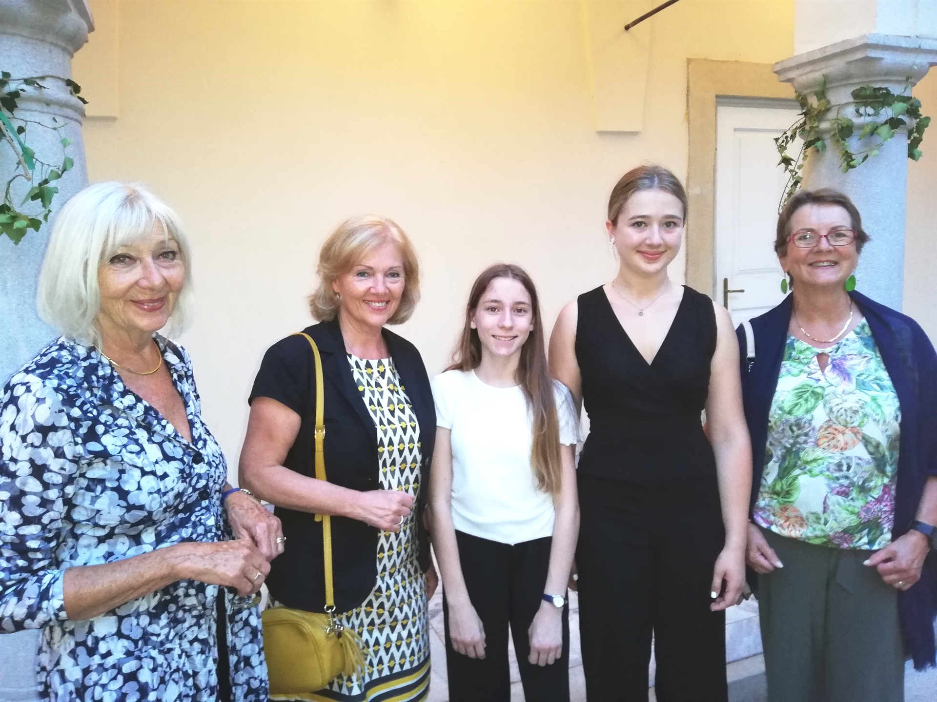 Stipendien für begabte Jung-Musikerinnen